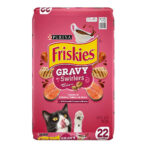Purina Friskies Dry Cat Food, Gravy Swirlers